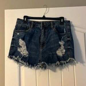 Large cutoff denim shorts